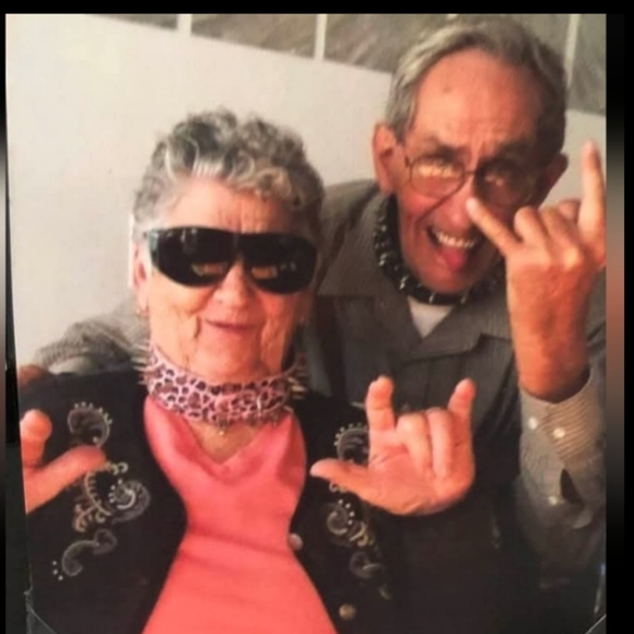 🌹 Vintage Franciscan Desert Rose Cups & Saucers  PRISTINE - Picture 10 of 16